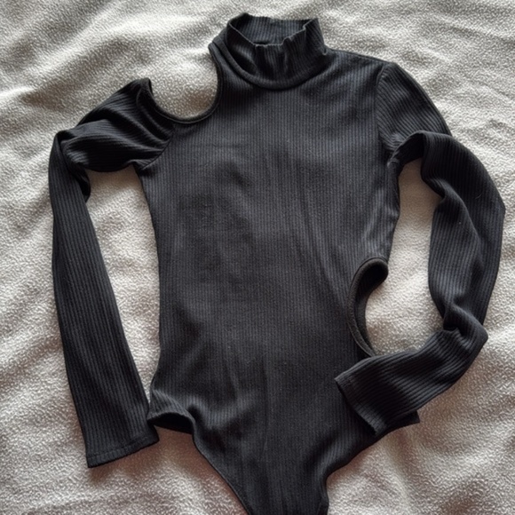 Jonathan Simkhai mock neck Ribbed Turtleneck Bodysuit XS - Picture 2 of 8